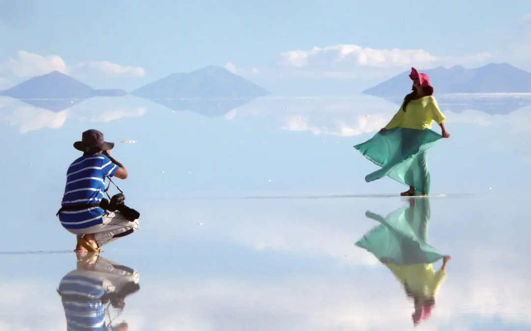 Uyuni & Las Lagunas de Colores: Aventura de 3 Días en el Desierto Boliviano